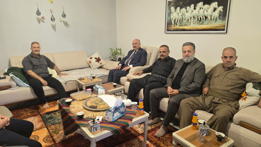 سكرتێری گشتیی YNDK سەردانى عەمید روکن سرود ساڵح عەبدولکەریم مەخمووری دەکات
